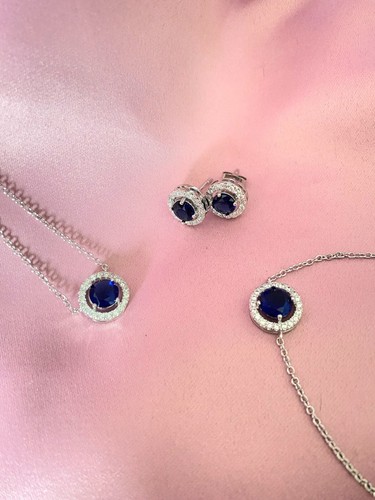 Circle blue sapphire diamanté - circle,
