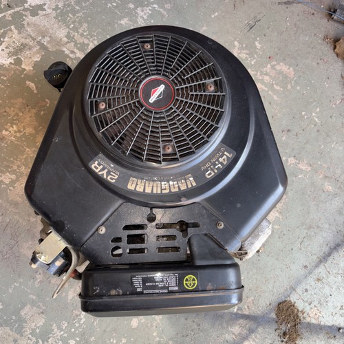 Briggs and stratton vanguard - stratton,