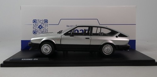 Solid alfa romeo - alfa, silver