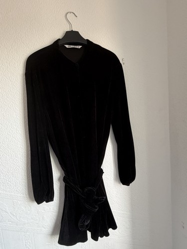 Zara black button front - button, velvet
