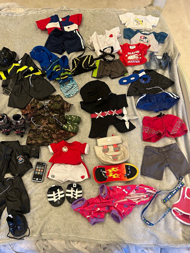 Build bear huge bundle - bear,