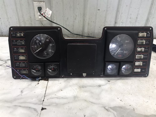 Bayliner trophy boat - 91, dash