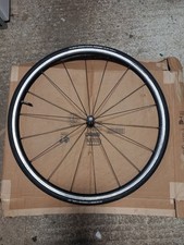 622 700c front wheel Giant