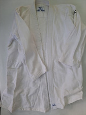 Mizuno Japan  Judo Karate Martial Arts Kimono Size 200 Xl 