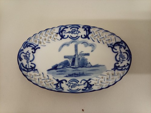 Vintage delft windrush serving - delft,