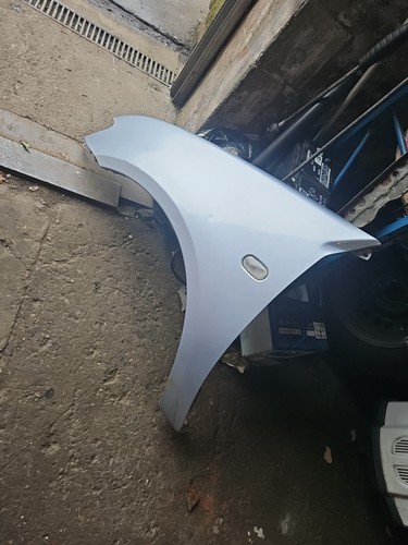 Mitsubishi l200 king - mitsubishi, left