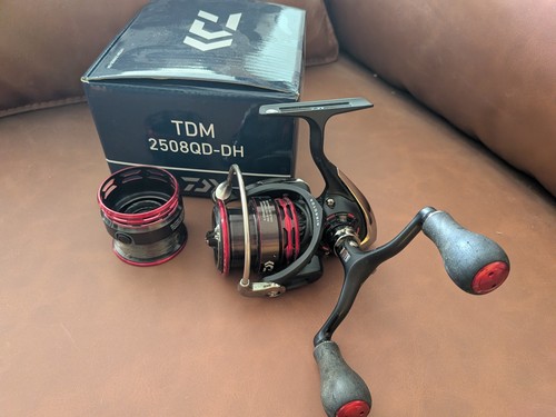 Daiwa tdm qda - 2508, reel