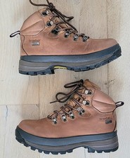 Ladies Brasher Country Master