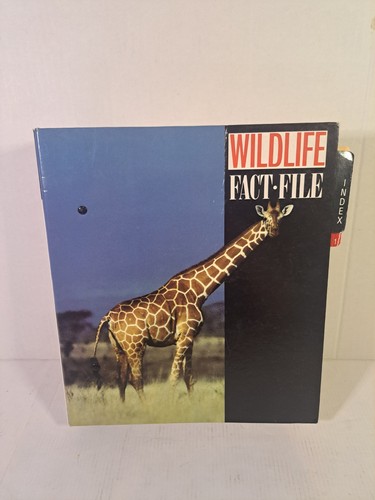 Vintage wildlife fact file - fact,