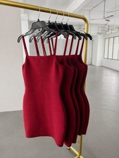 Classic burgundy Bandage