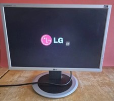 Vintage LG Flatron L194WS Flat Screen Grey Monitor 2007