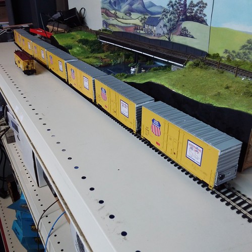 Athearn 40ft cude box - 40ft, hi