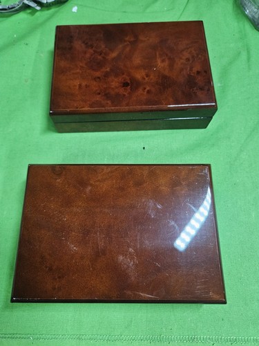 Empty wooden coin box - empty,