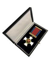 Full Size Reproduction British DSO Distinguished Service Order GV in Fitted Case
