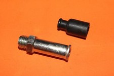 TRIUMPH 500 650 CABLE SEAL+NUT