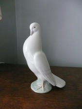 NAO By Lladro Porcelain White