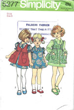 Vintage 1972 child toddler dress & smock sewing pattern chest 24 ins checked