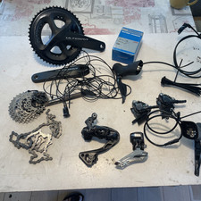Shimano Ultegra R8070 Di2 11