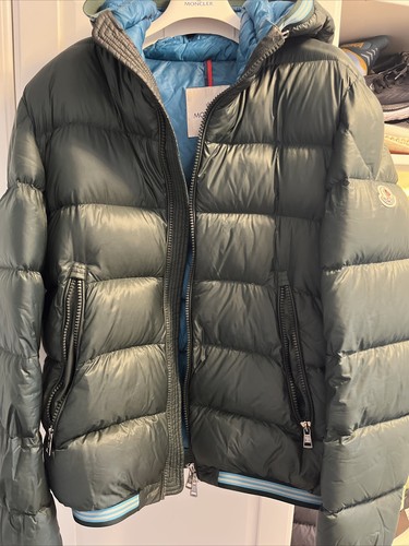 Moncler coat mens large fits - large,