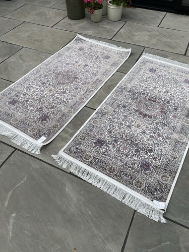 Stunning silk rugs hand - stunning,