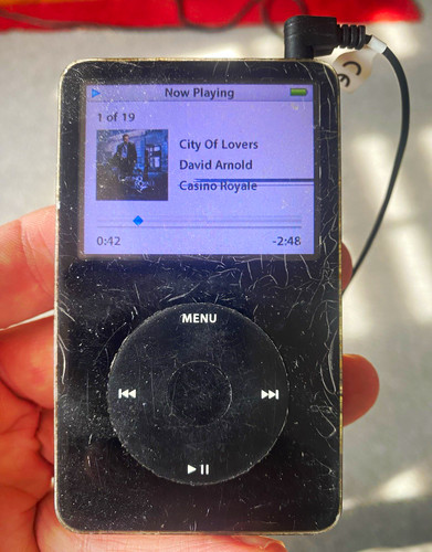 Apple ipod classic - classic, 30gb