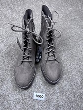 Primark Stylish Grey Lace-Up