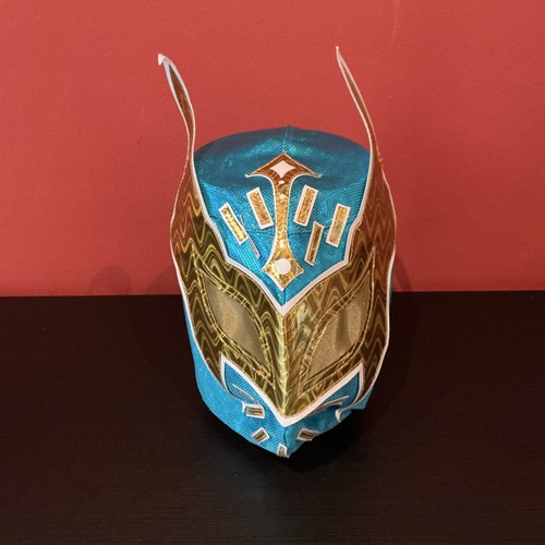 Wwe wwf sin cara wrestling - cara,