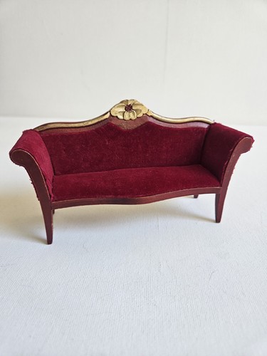 Dolls house vintage - dolls,