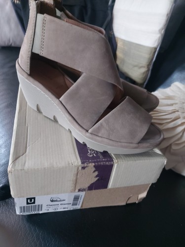 New clarkes sandle - size, 3