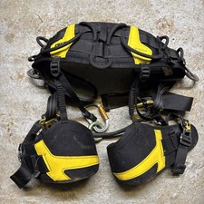 Petzl Sequoia Tree Climbing Harness used Size 2