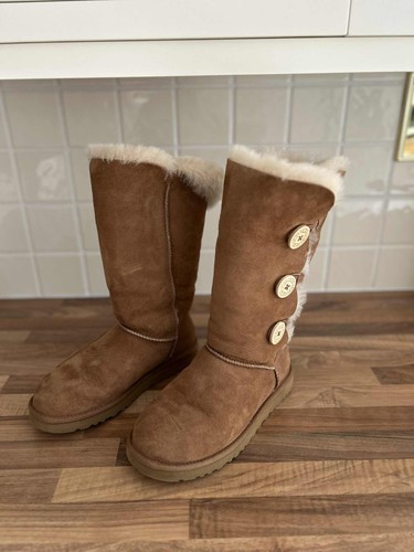 Ladies ugg bailey - ugg,