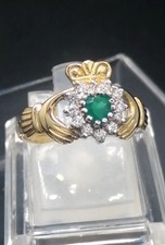9ct Yellow Gold Green & White CZ Claddagh Ring - UK Size: M - Hallmarked
