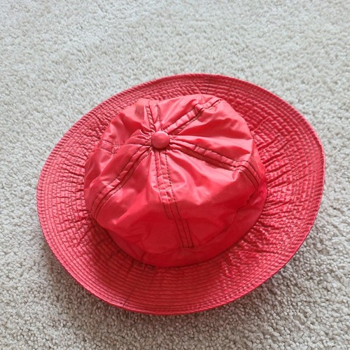 Nice vintage vinyl - nice, hat
