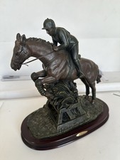 The Wellington Collection Horse and Jockey bronzed effect figure (S/R)