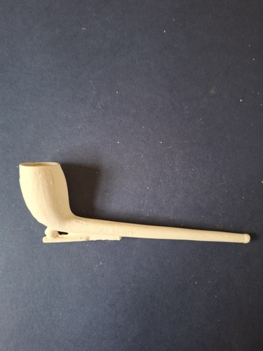 Antique clay pipe - clay, pipe.
