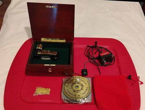 Christmas gold label - christmas,