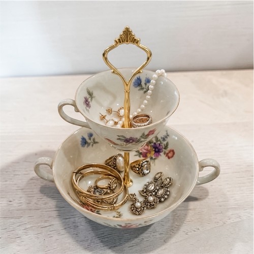 Upcycled floral teacup - upcycled, jewelry
