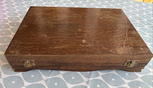 Empty wooden cutlery box with - empty,