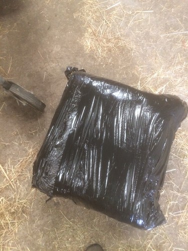 Half small bale - small,