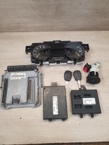 Vauxhall vivaro ecu - vivaro, key
