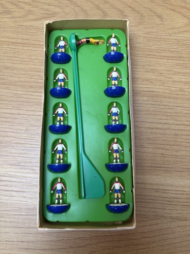 Subbuteo team c100 - c100, ref