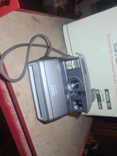 Polaroid one 600 - 600, instant