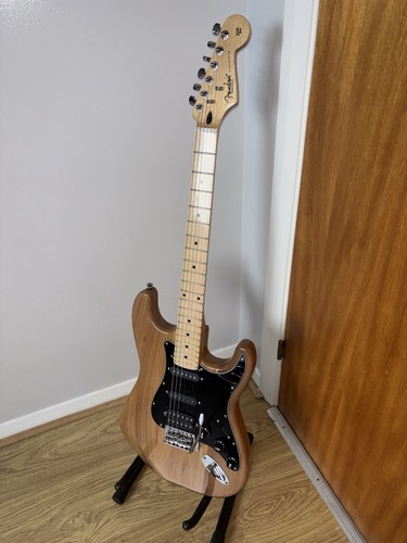Fender stratocaster electric - fender,