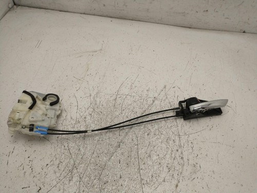 Suzuki vitara door handle - ,