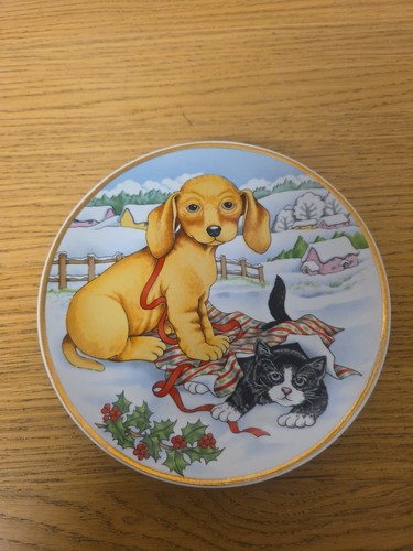 Avon collectors plate - avon,