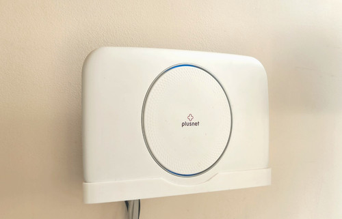 Wall mount bracket for plusnet - wall,