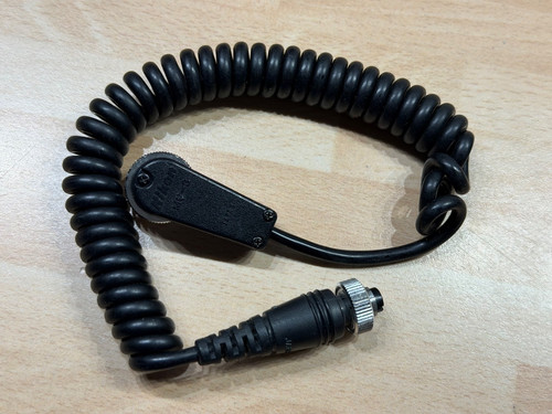 Nikon pistol grip - mc-3,