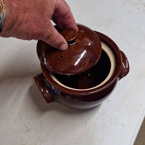 Vintage moira pottery - moira, lidded