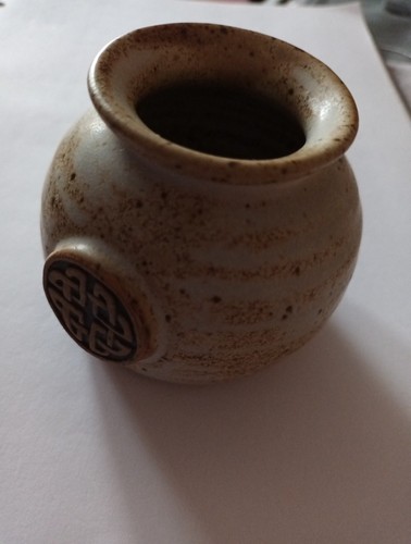 Fangoss ceramic honey pot - fangoss,