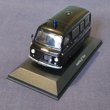 Austin J2 Van 1:43 Scale ATLAS